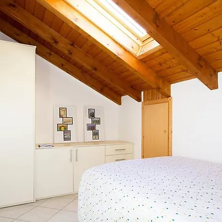 Apartmán 2 Bedroom Close To Stresa