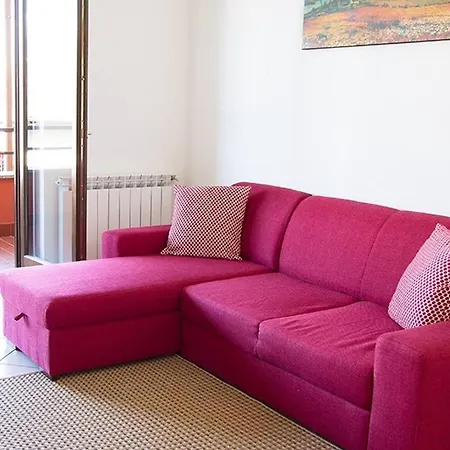 2 Bedroom Close To Stresa Apartmán