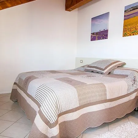 Apartmán 2 Bedroom Close To Stresa *